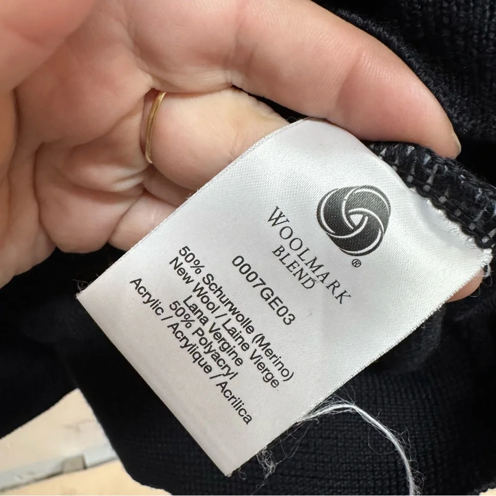 Vintage TCM wool blend sweater men’s size medium in good condition - Picture 3 of 5